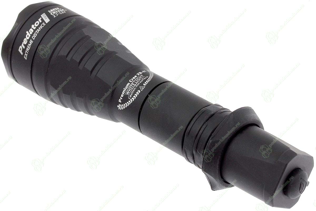 ArmyTek Predator Pro v3 (warm)