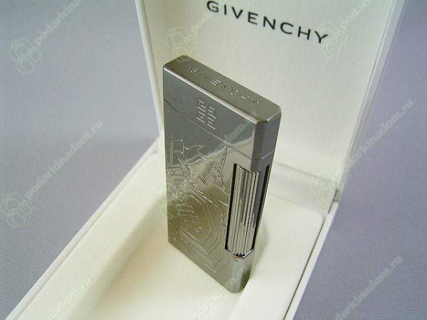 Givenchy G02-2022