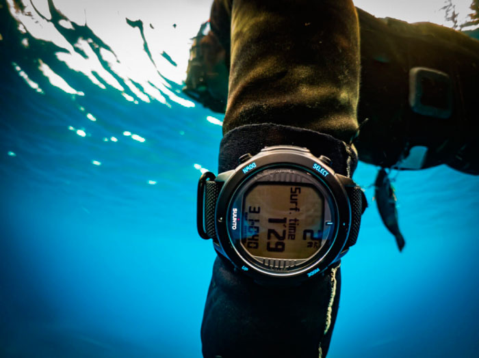 Suunto D6i Novo Stealth Zulu